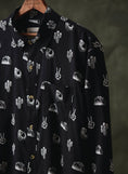 Load image into Gallery viewer, No Problemo Button Up
