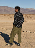 Load image into Gallery viewer, No Problemo Button Up
