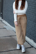 Load image into Gallery viewer, Precious Moments Cropped Sweater Pants
