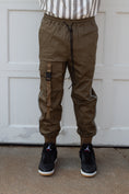 Load image into Gallery viewer, Duane Cargo Joggers in Dark Green
