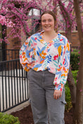 Load image into Gallery viewer, Jubilee Floral Billowy Blouse
